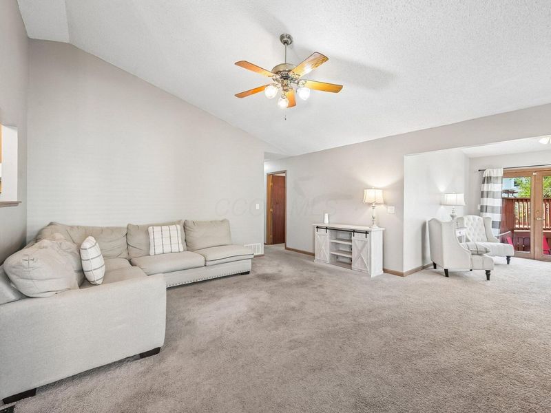 4965 Silver Bow Drive, Hilliard, OH 43026 Photo 9