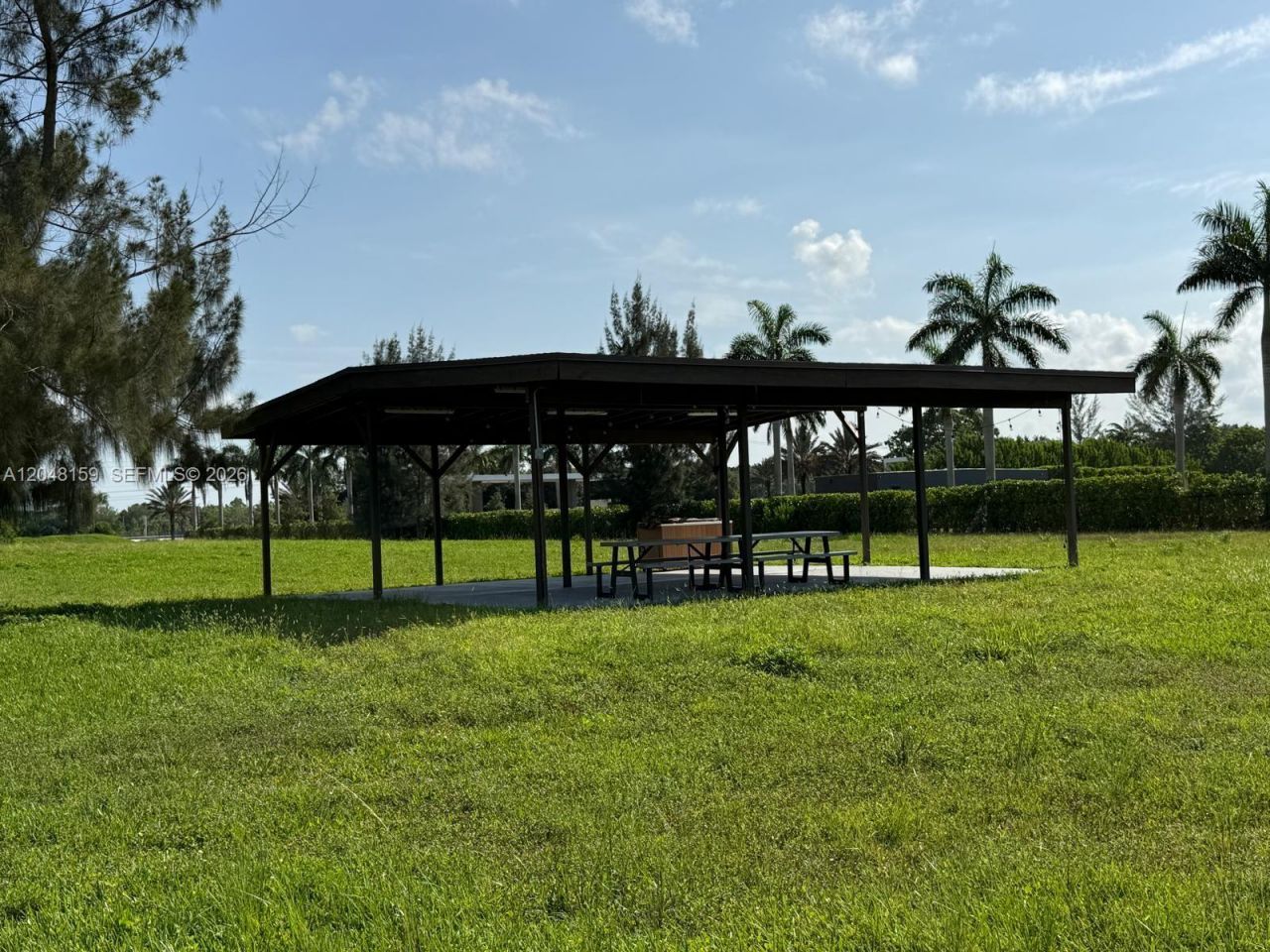 18500 Griffin Rd , Southwest Ranches, FL 33332 Photo