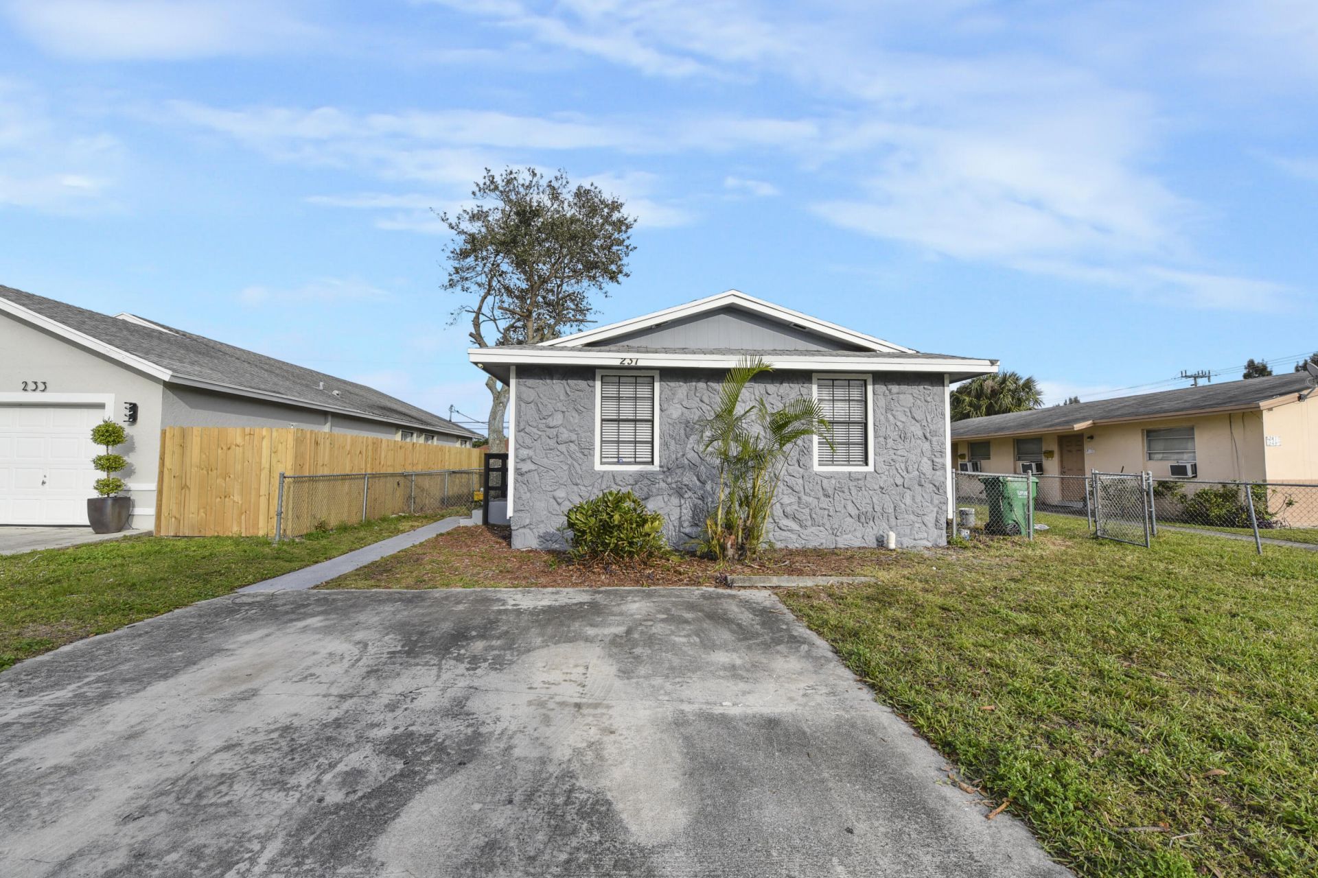 237 SW 11th Avenue, Delray Beach, FL 33444 Photo