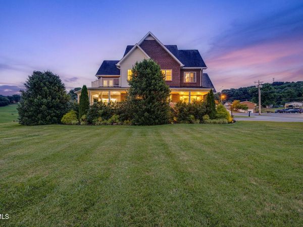 146 Hopson Road, Johnson City, TN 37601