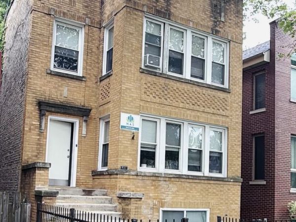 4742 N Kewanee Avenue , Chicago, IL 60630