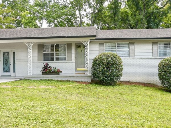 563 18th Street NW, Cleveland, TN 37311