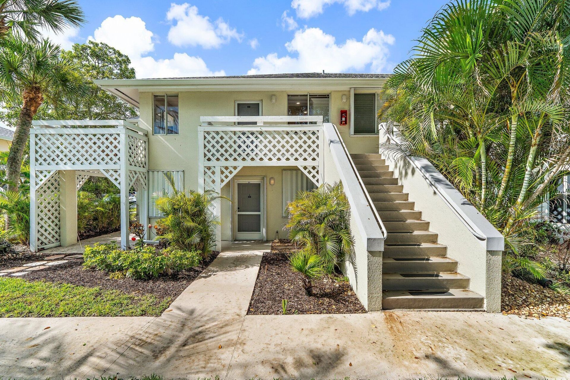 353 S Us Hwy 1, Unit B8, Jupiter, FL 33477 Photo