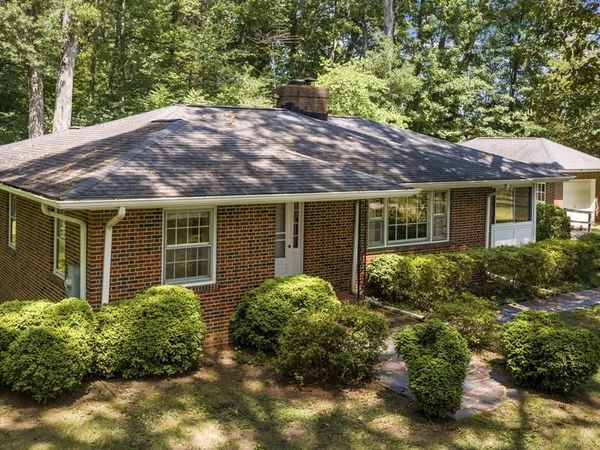 1517 KINGS HIGHWAY , KING GEORGE, VA 22485