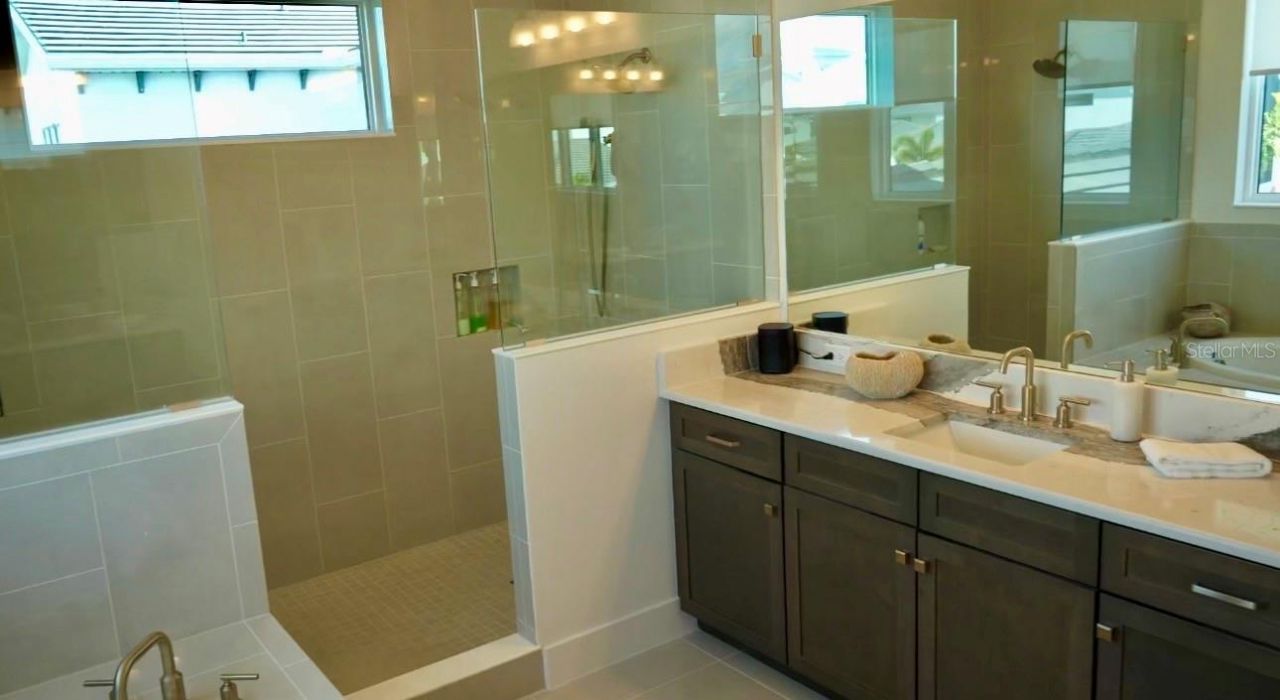 6003 Cat Claw Lane , Bradenton, FL 34210 Photo