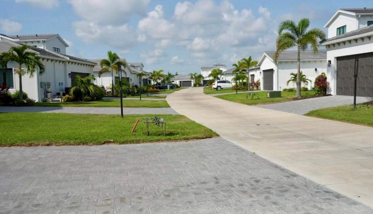 6003 Cat Claw Lane , Bradenton, FL 34210 Photo