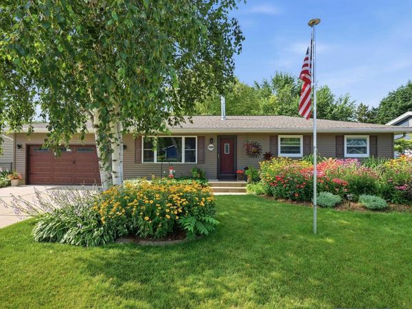 1509 Crystal Lane, Sun Prairie, WI 53590