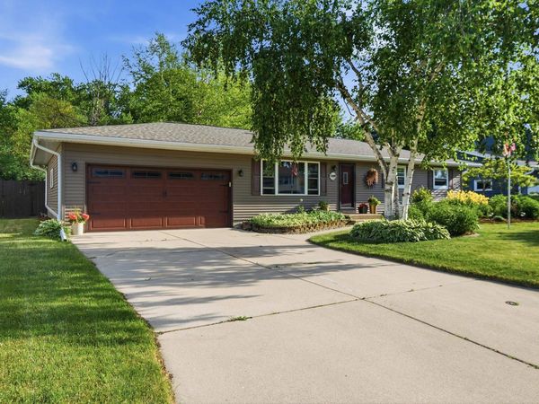 1509 Crystal Lane, Sun Prairie, WI 53590