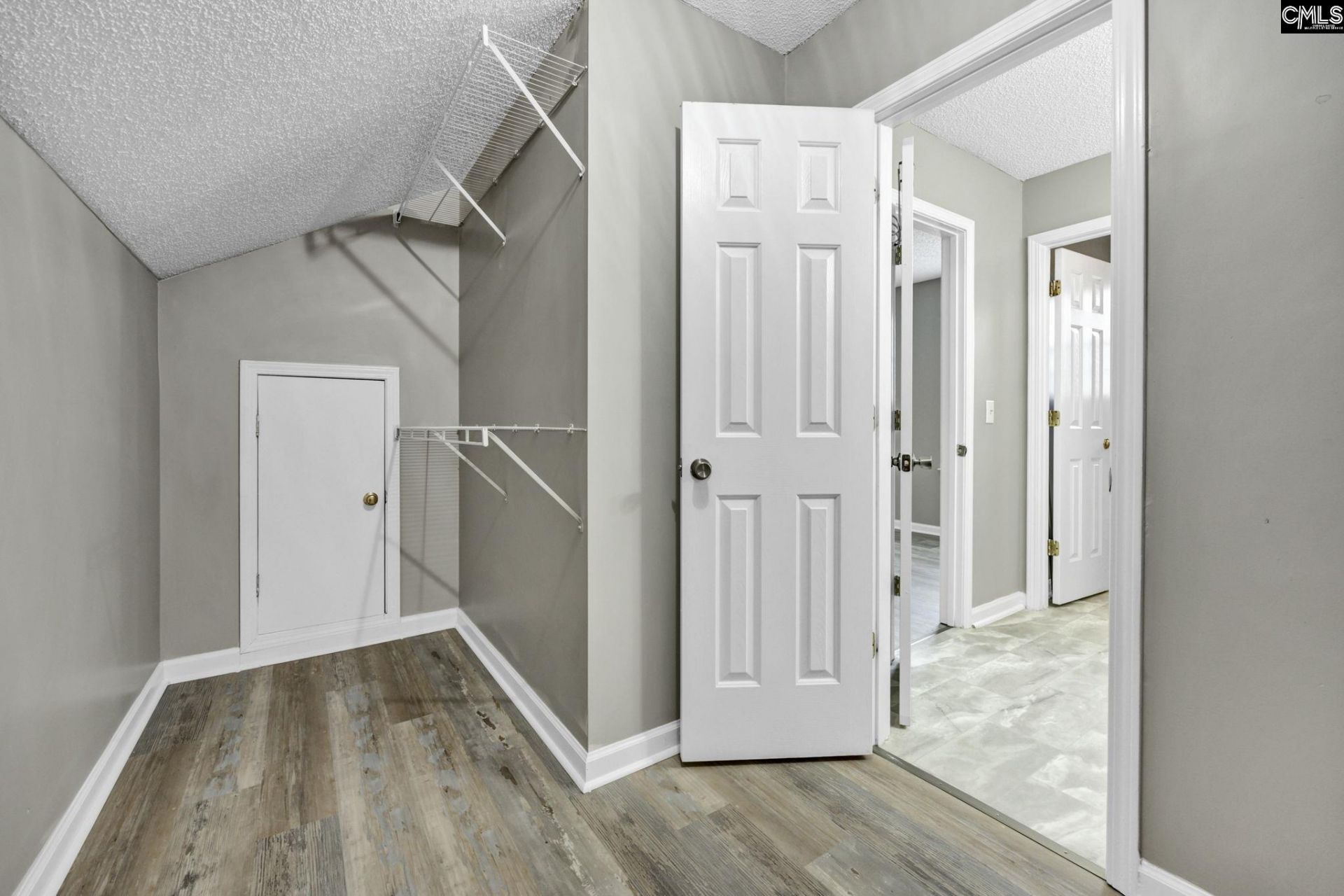 121 Kelberry Court Photo 18