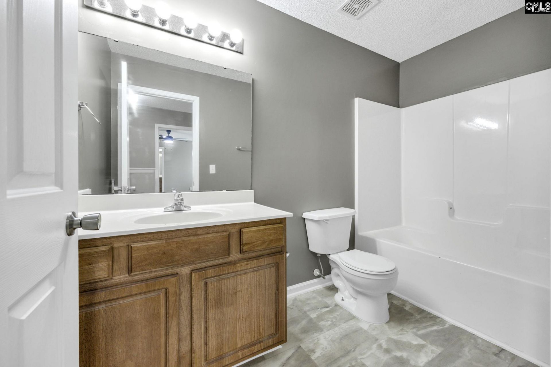 121 Kelberry Court Photo 24