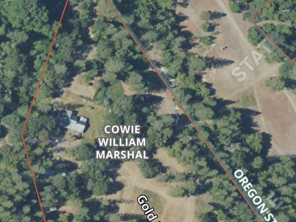 1974 Foots Creek Road, Gold Hill, OR 97525