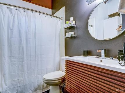 693 Kiowa Drive, South Lake Tahoe, CA 96150 Photo