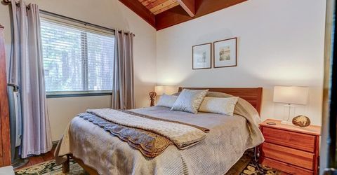 693 Kiowa Drive, South Lake Tahoe, CA 96150 Photo