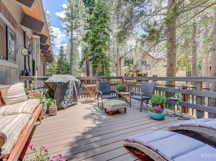 693 Kiowa Drive, South Lake Tahoe, CA 96150 Photo