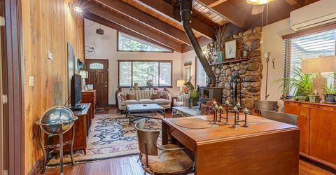 693 Kiowa Drive, South Lake Tahoe, CA 96150 Photo