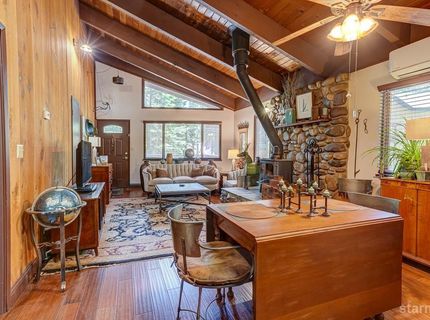 693 Kiowa Drive, South Lake Tahoe, CA 96150 Photo