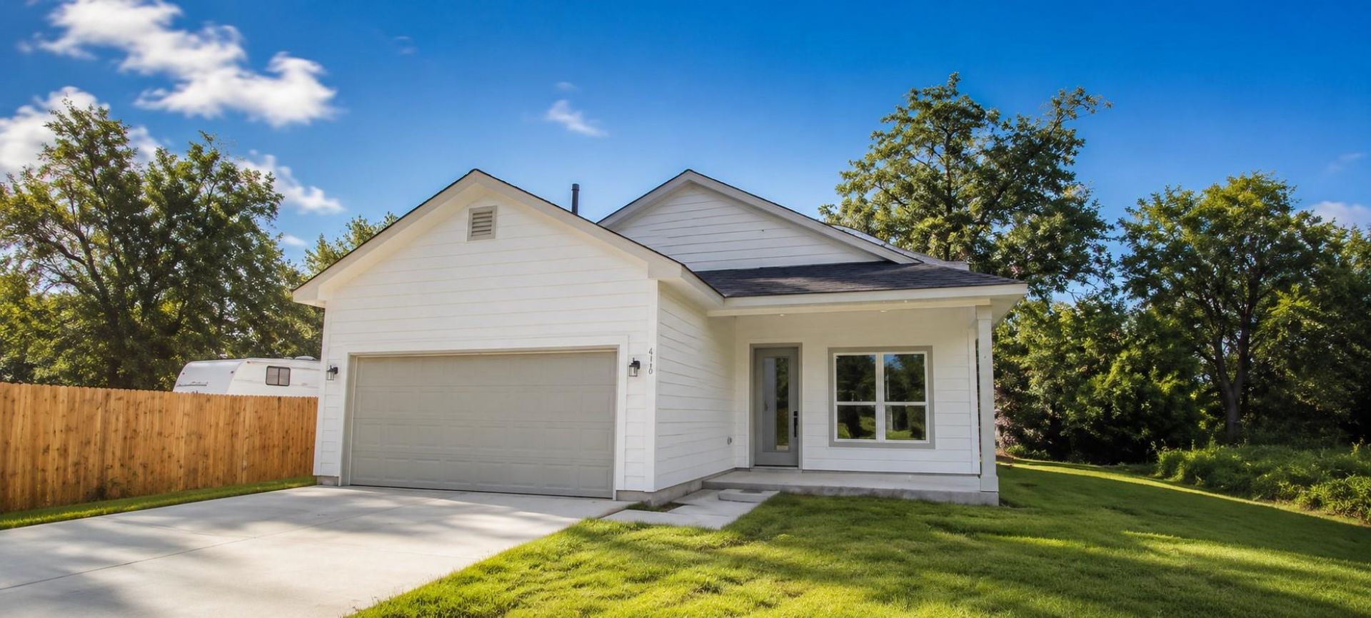223 W Allen St, Bartlett, TX 76511 Main Photo