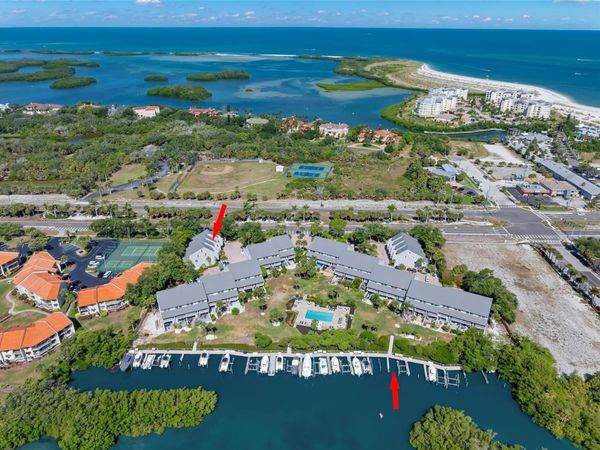 1375 PINELLAS BAYWAY S, Unit 25, TIERRA VERDE, FL 33715
