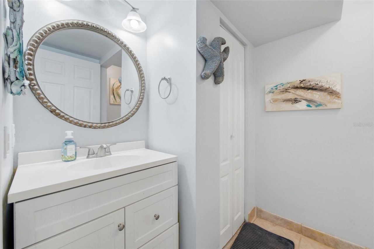 4258 NW 1st Dr, Deerfield Beach, FL 33442 Photo
