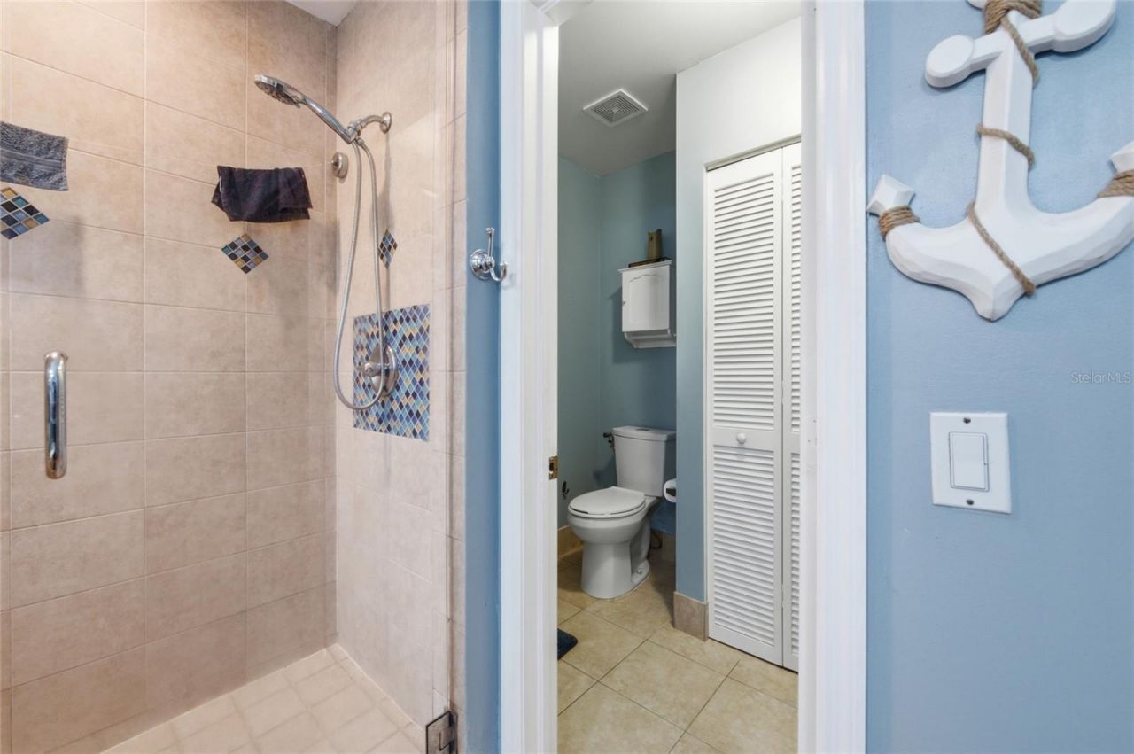 4258 NW 1st Dr, Deerfield Beach, FL 33442 Photo