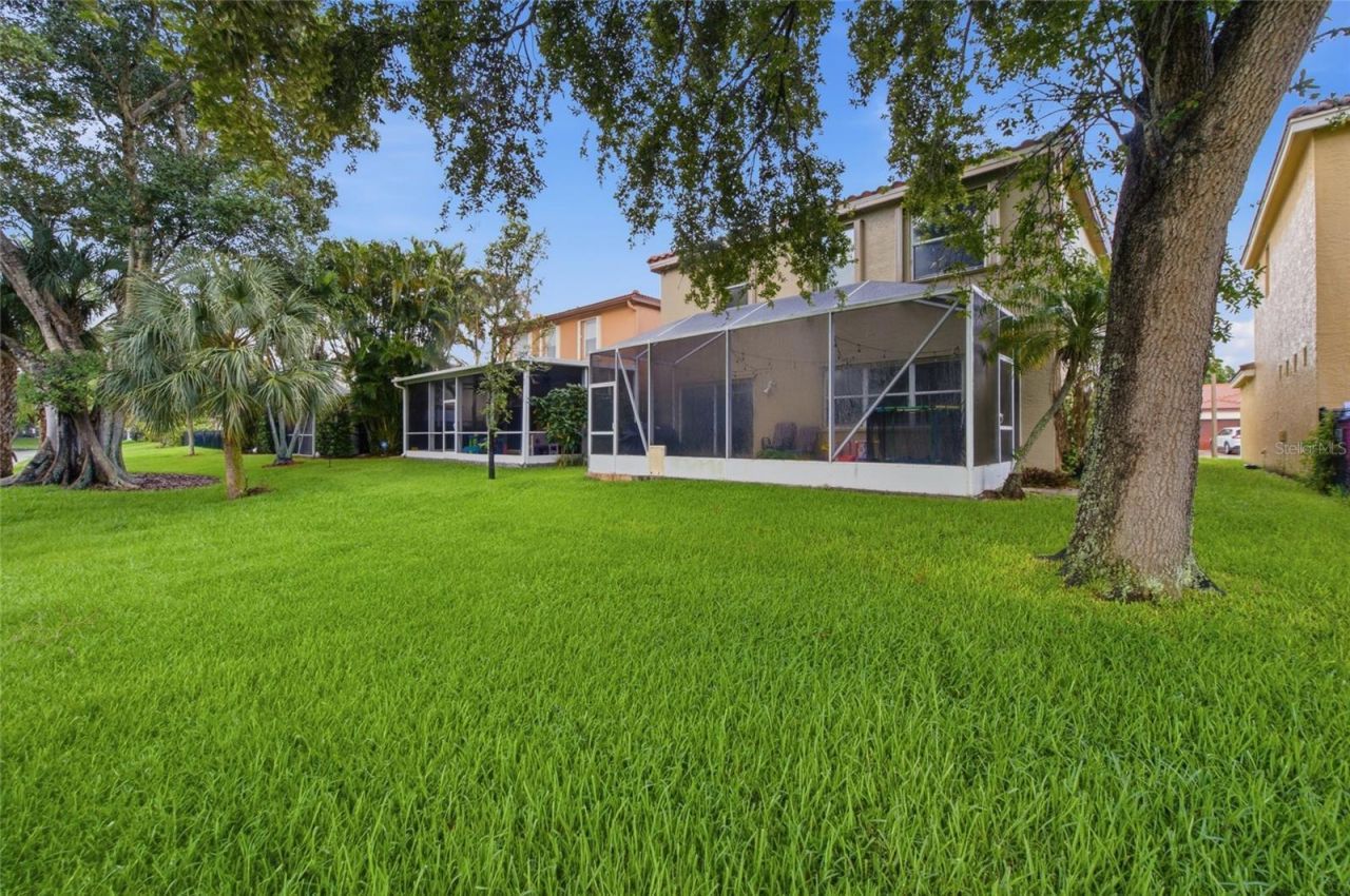 4258 NW 1st Dr, Deerfield Beach, FL 33442 Photo