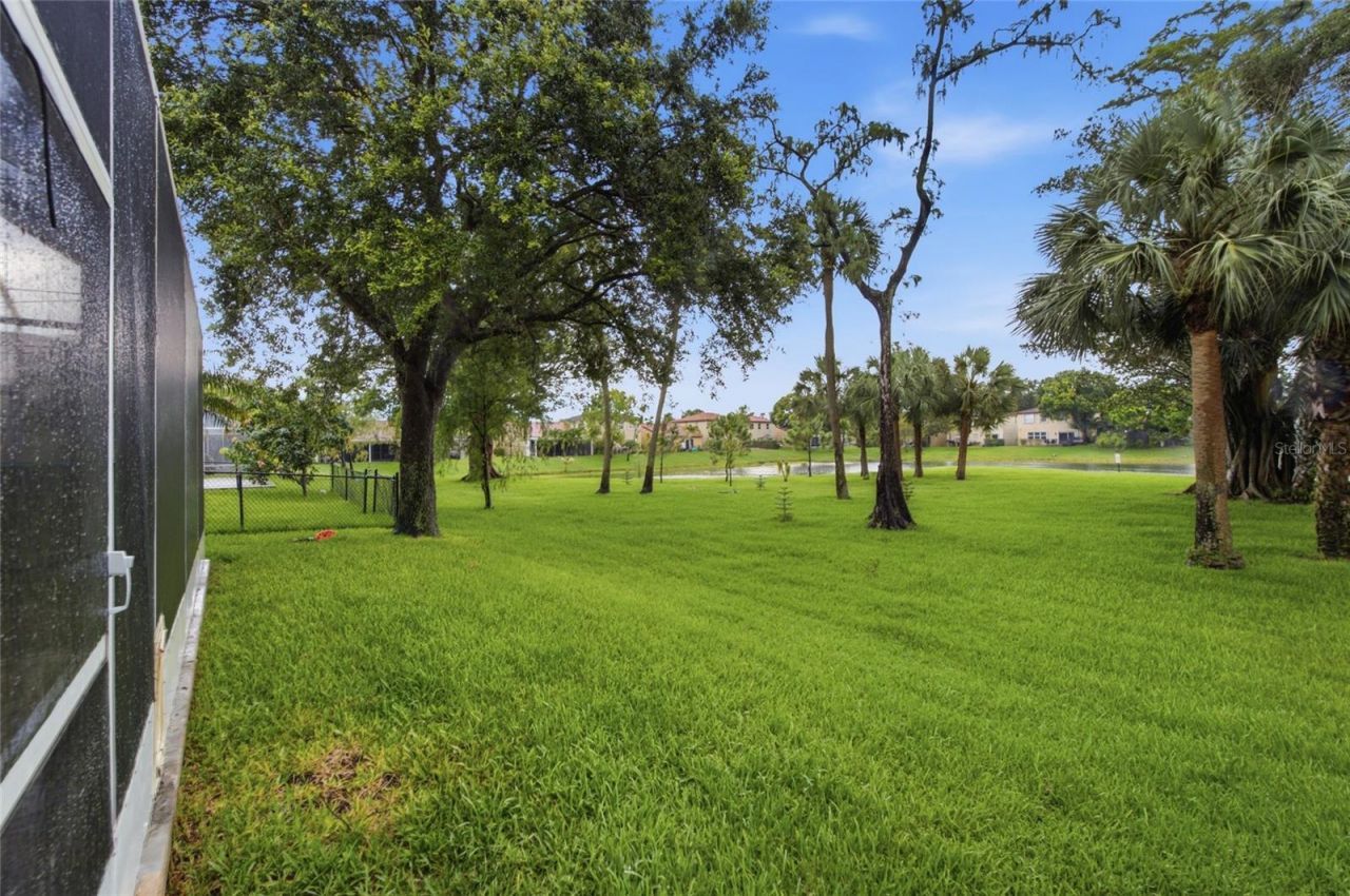4258 NW 1st Dr, Deerfield Beach, FL 33442 Photo