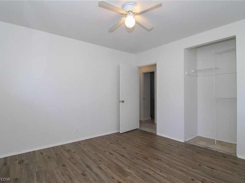 2327 Bel Aire Lane, Youngstown, OH 44514 Photo 13