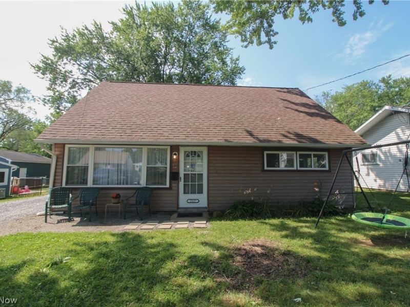 2327 Bel Aire Lane, Youngstown, OH 44514 Photo 29