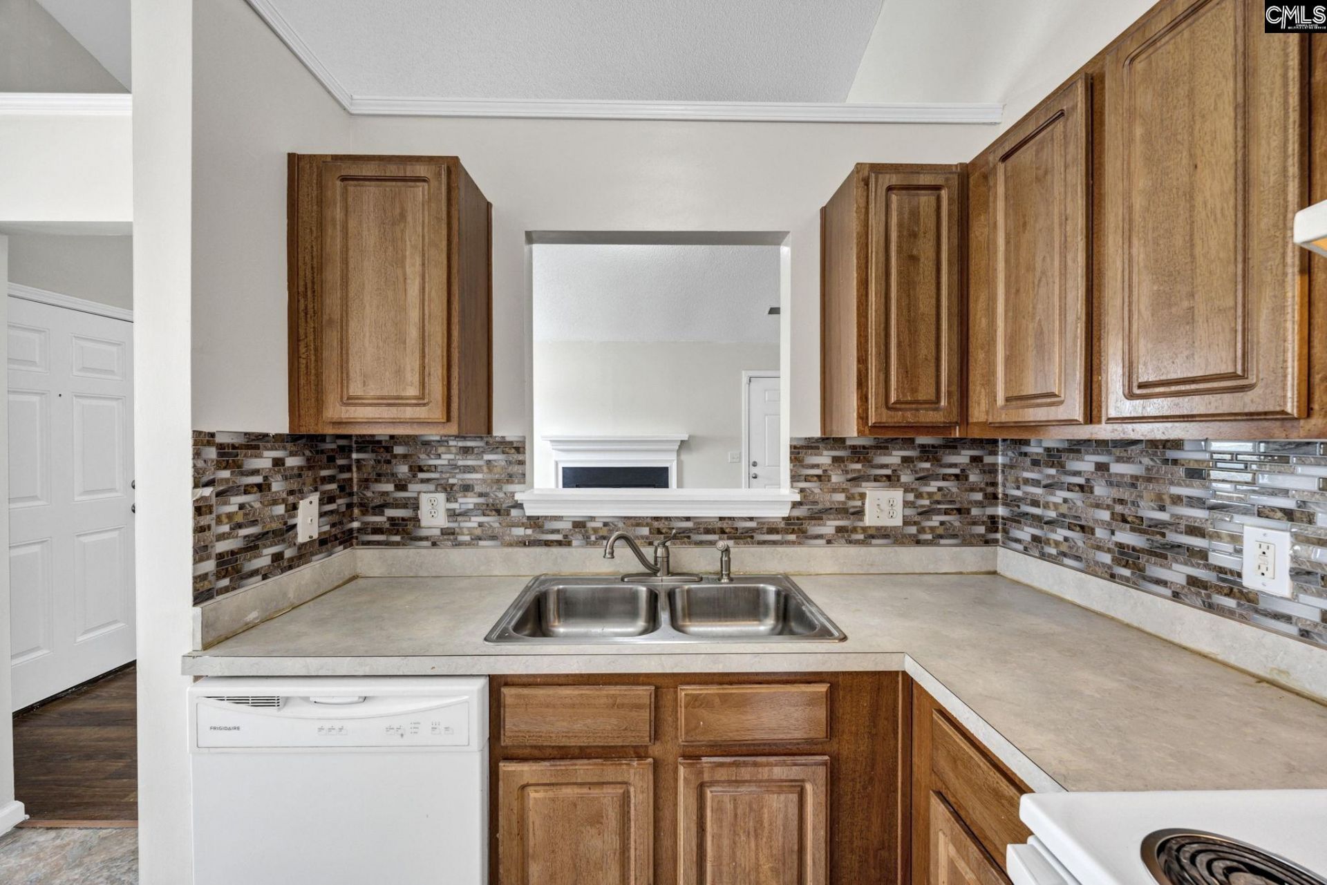 216 Covey Lane  Photo 11