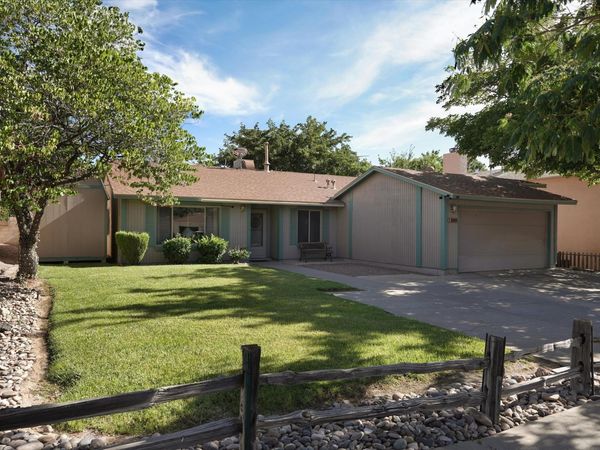 6908 Luella Anne Drive NE, Albuquerque, NM 87109
