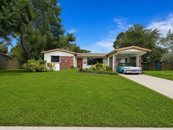 3358 SW 16th Court, Fort Lauderdale, FL 33068