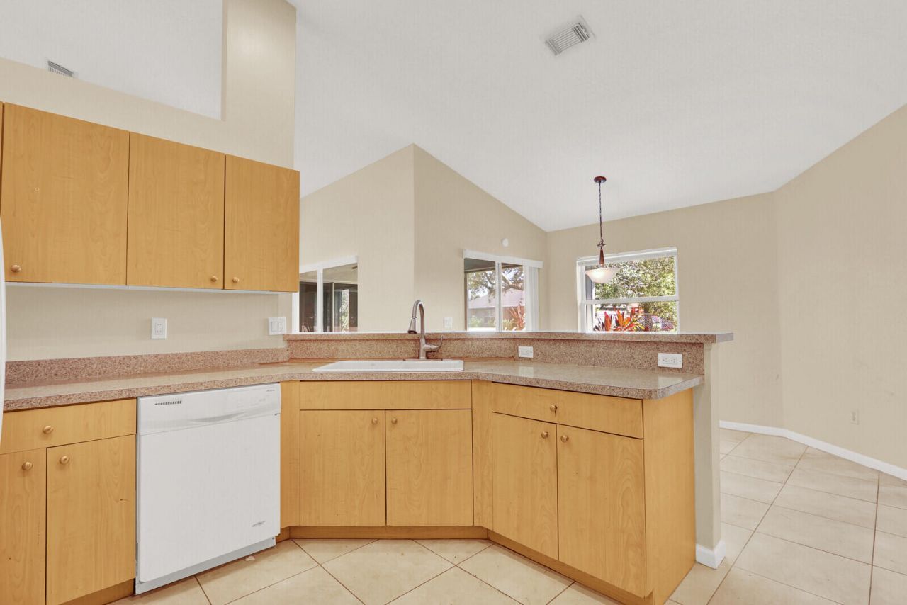 2826 SW Ann Arbor Road, Port Saint Lucie, FL 34953 Photo