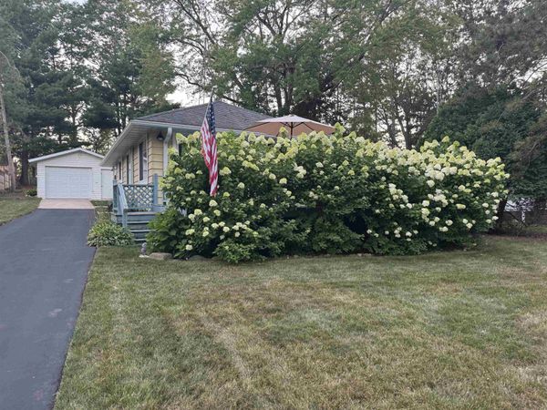 N4231 Lakeview Drive, Markesan, WI 53946