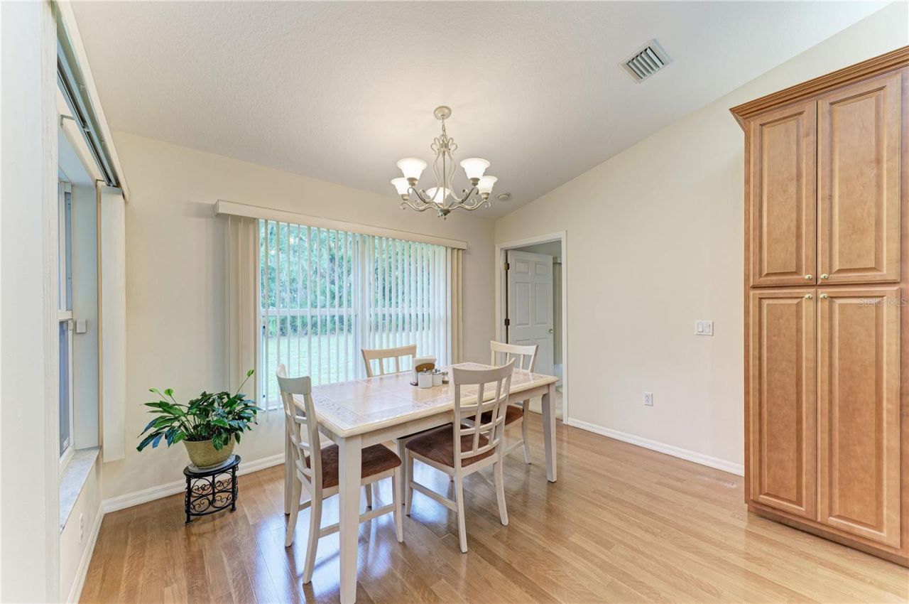6304 18th Avenue E, Bradenton, FL 34208 Photo