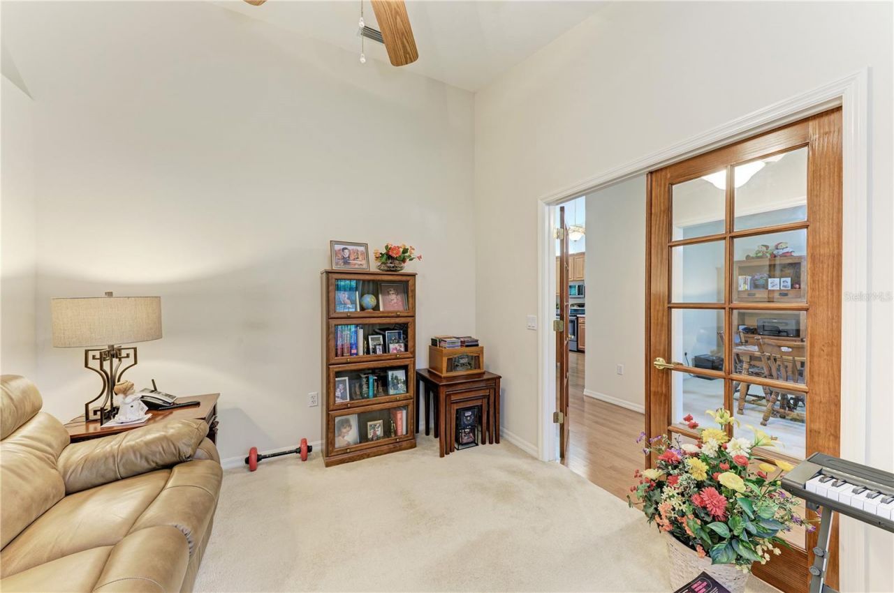 6304 18th Avenue E, Bradenton, FL 34208 Photo