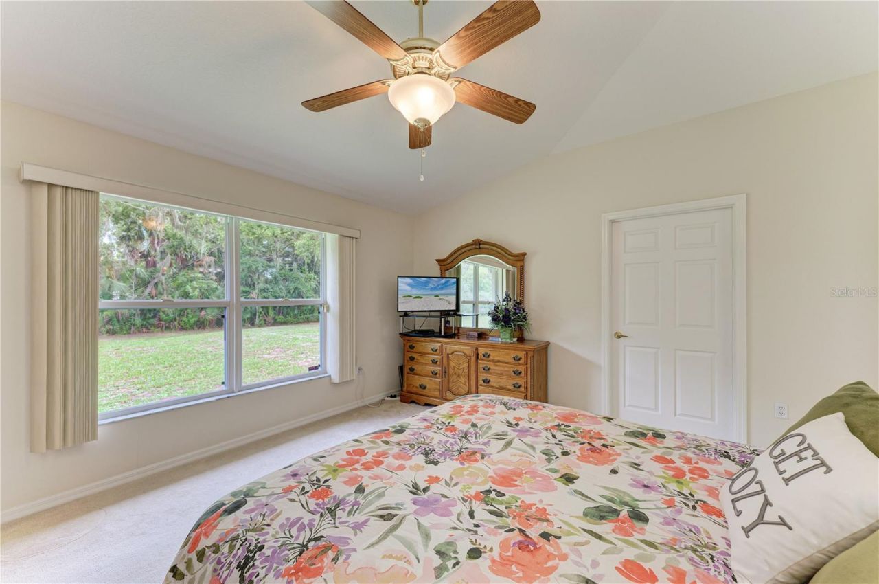 6304 18th Avenue E, Bradenton, FL 34208 Photo