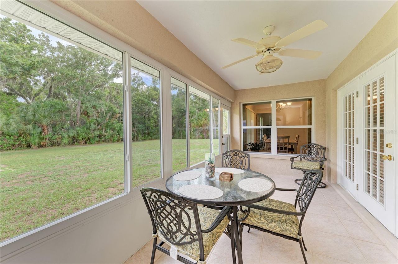 6304 18th Avenue E, Bradenton, FL 34208 Photo