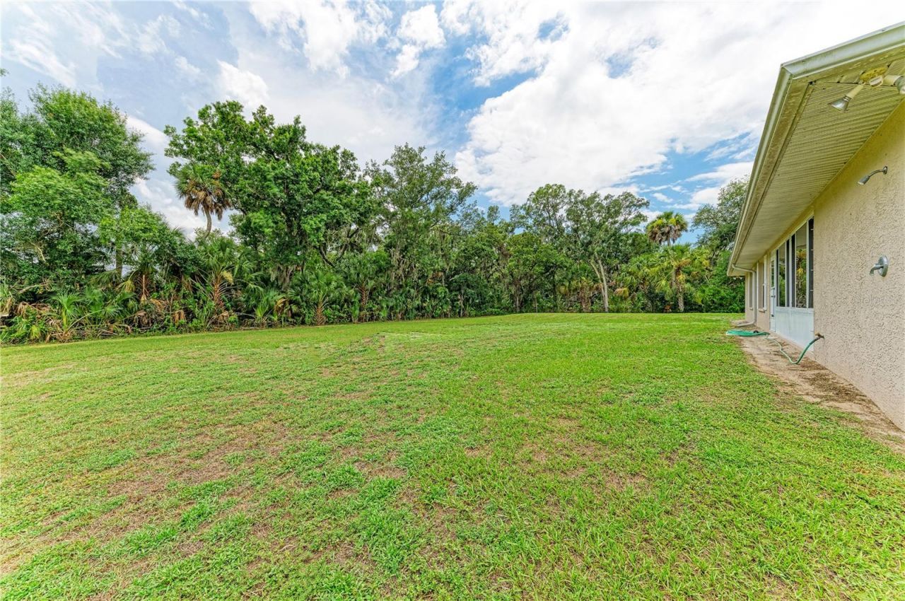 6304 18th Avenue E, Bradenton, FL 34208 Photo