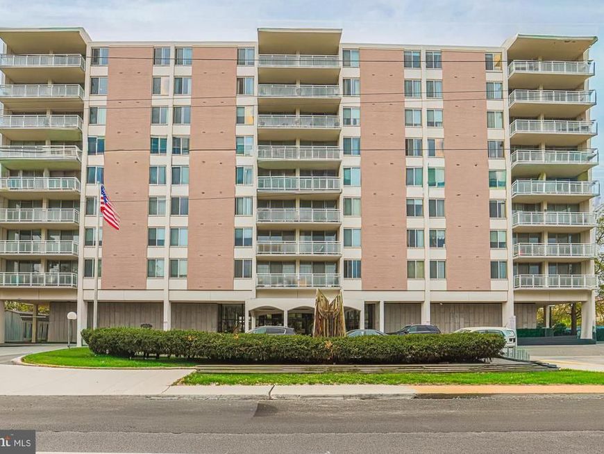 6210 Park Heights Avenue, Unit 400, Baltimore, MD 21215 Main Photo