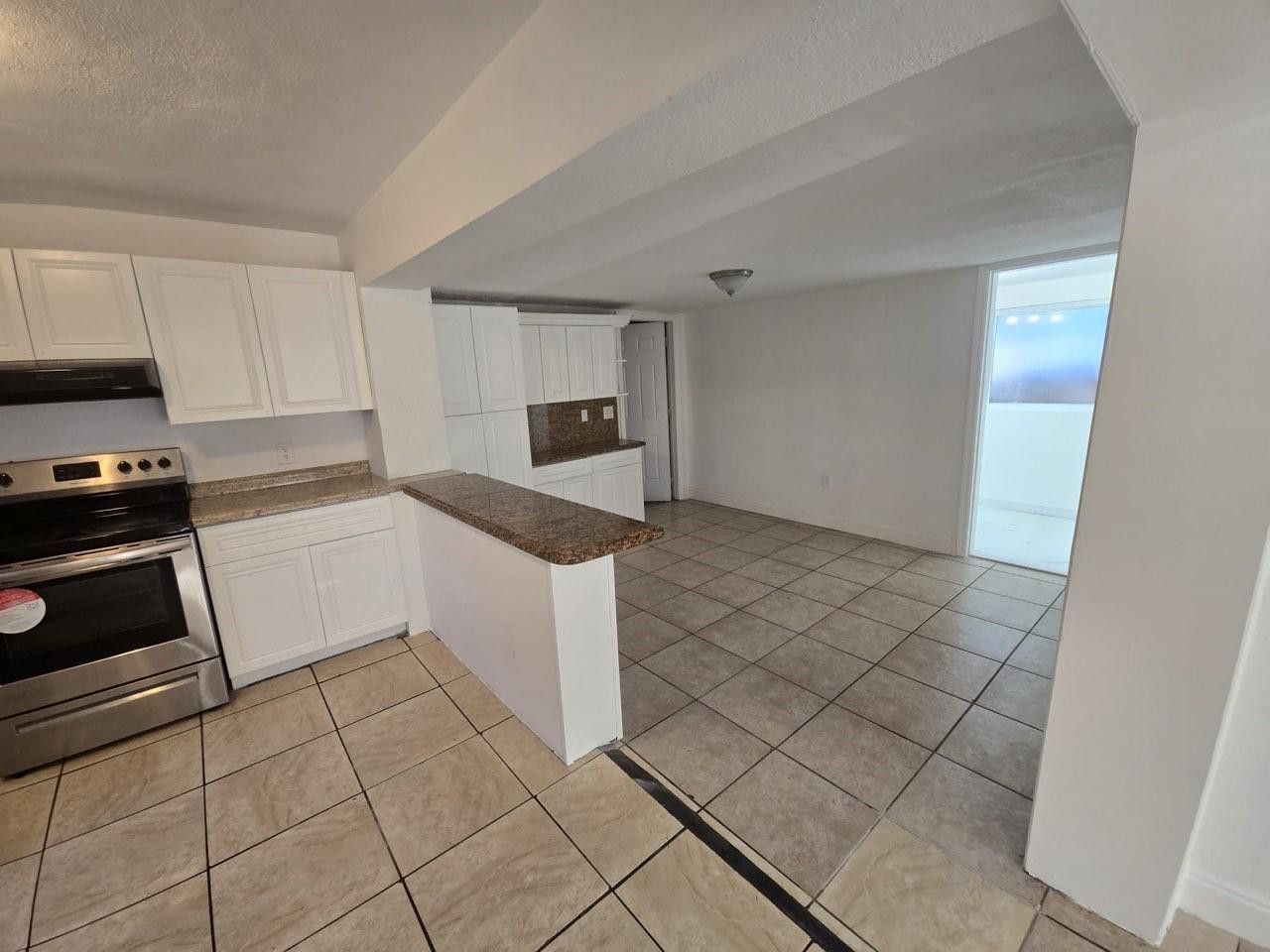 5431 NW 30th Avenue, Miami, FL 33142 Photo