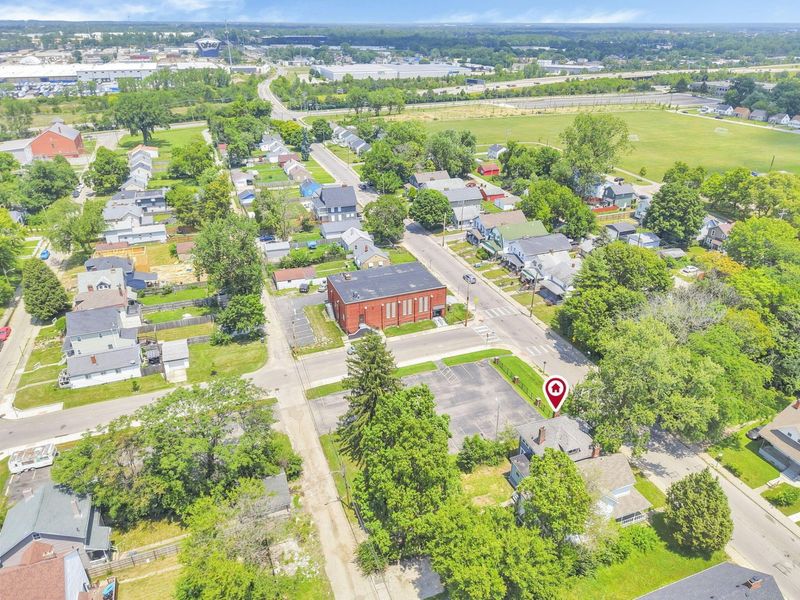 463 N Champion Avenue , Columbus, OH 43203 Photo 10