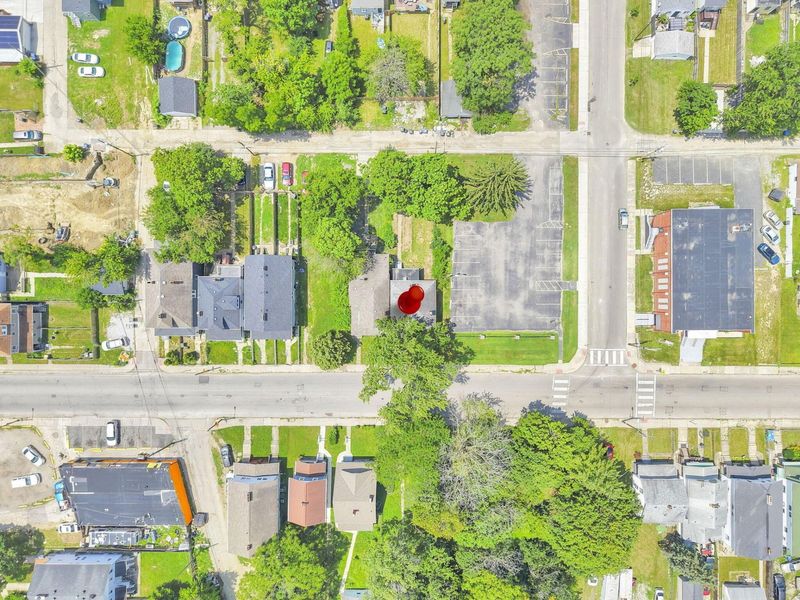 463 N Champion Avenue , Columbus, OH 43203 Photo 11