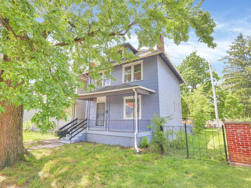 463 N Champion Avenue , Columbus, OH 43203 Photo 3