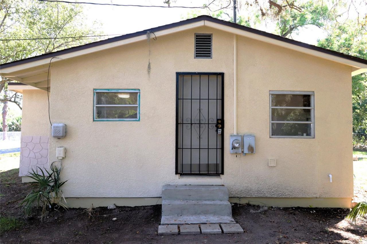 2024 Dixie Avenue , Eustis, FL 32726 Photo