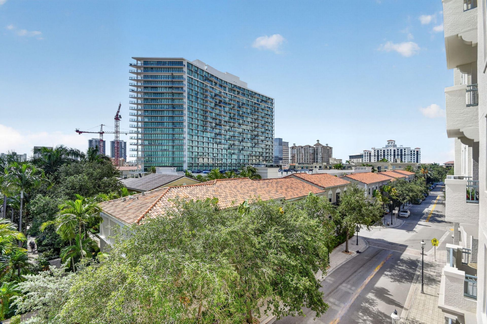 403 S Sapodilla Avenue, Unit 409, West Palm Beach, FL 33401 Photo