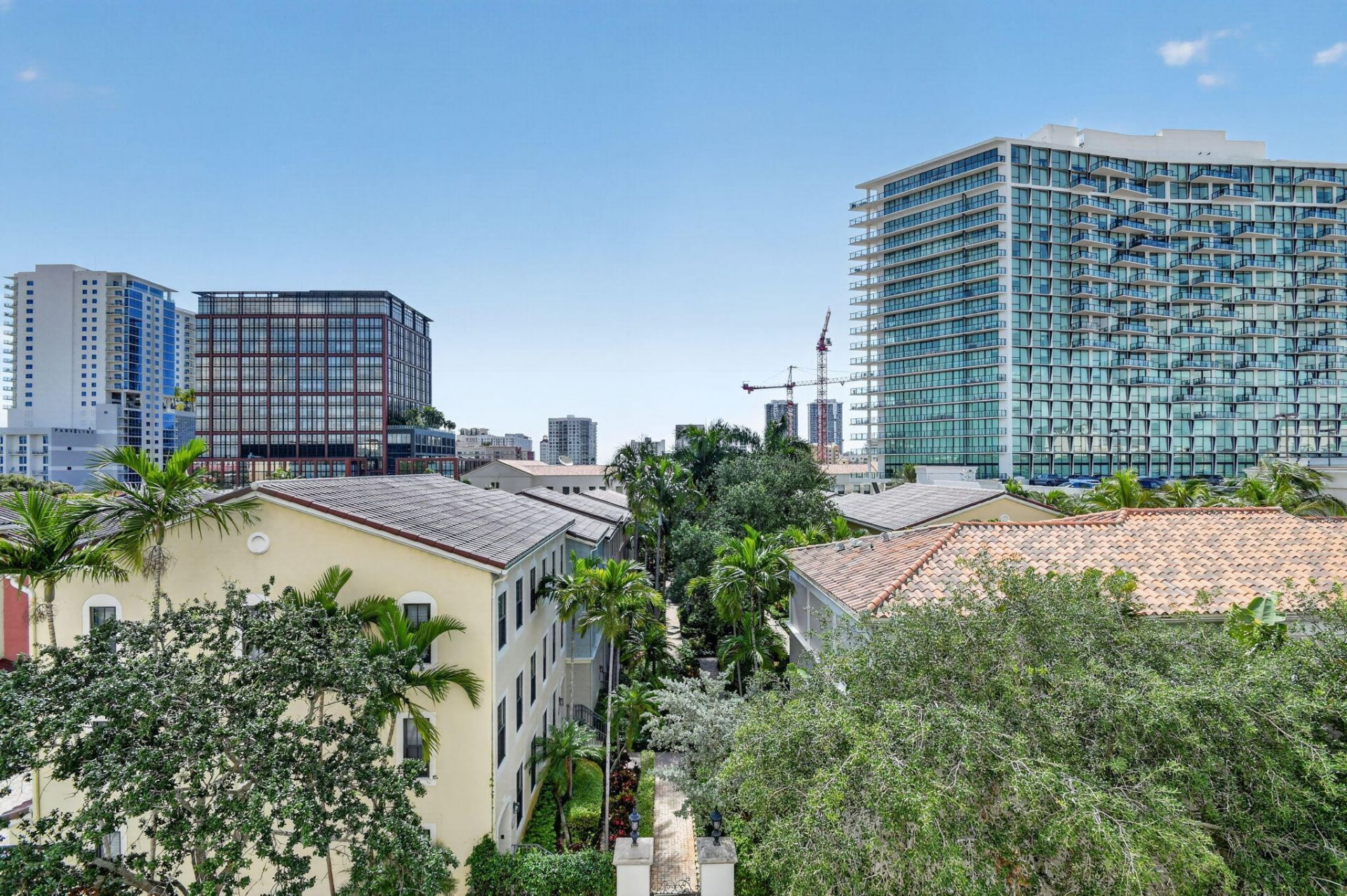 403 S Sapodilla Avenue, Unit 409, West Palm Beach, FL 33401 Photo