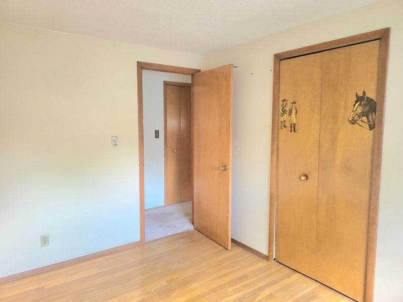 5230 Hacket Drive, Columbus, OH 43232 Photo 18