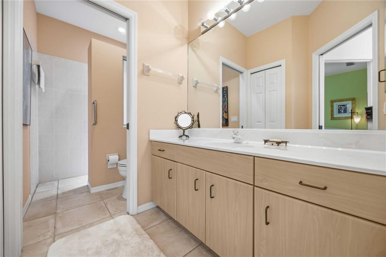 517 Granada Avenue, Venice, FL 34285 Photo