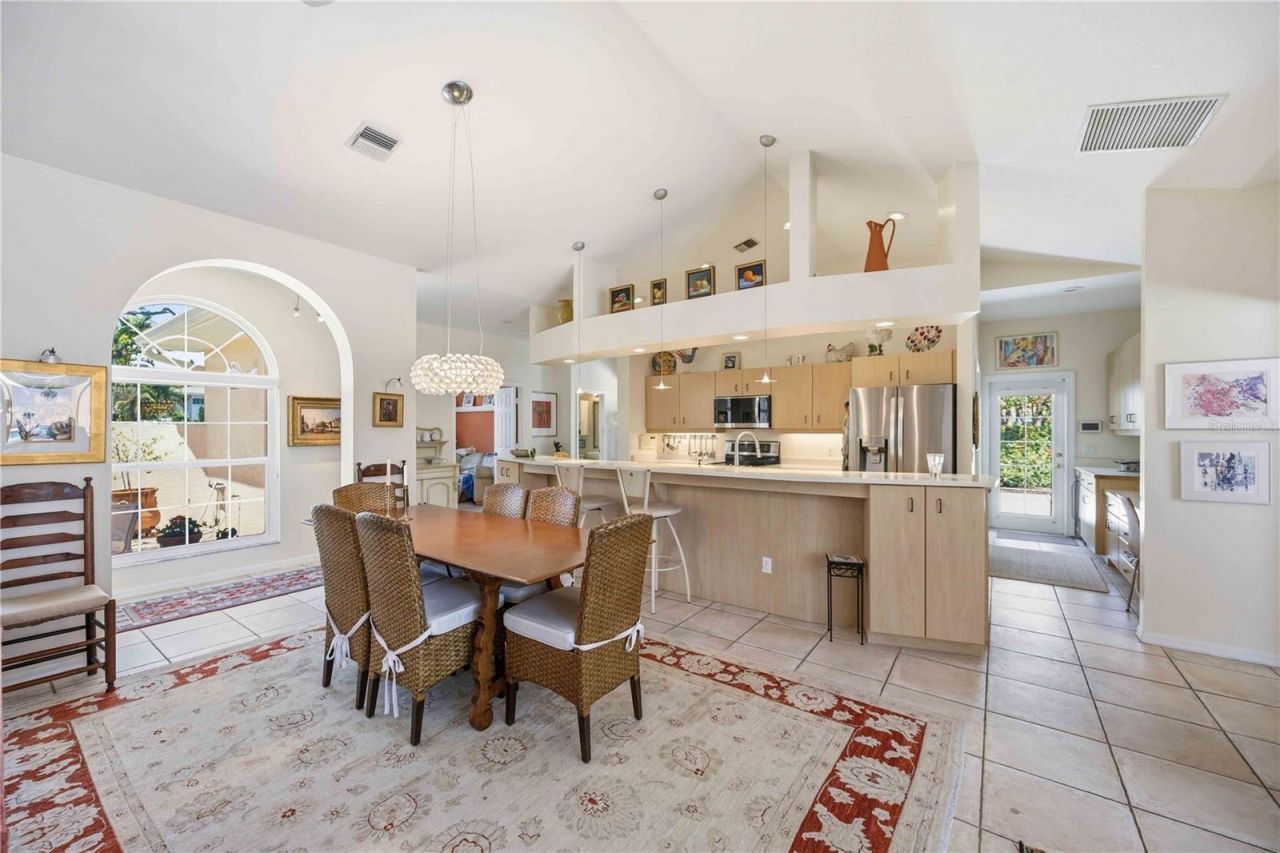 517 Granada Avenue, Venice, FL 34285 Photo