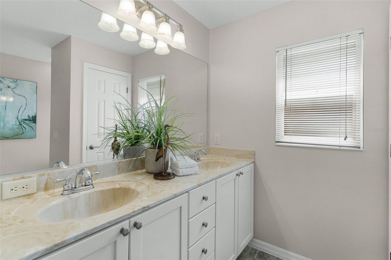 634 Allenwood Loop , The Villages, FL 32162 Photo